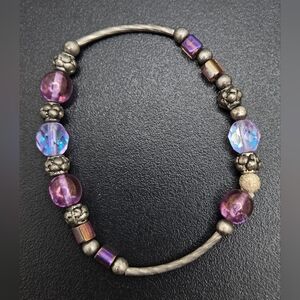 Chic Silver and Purple Beaded Bracelet